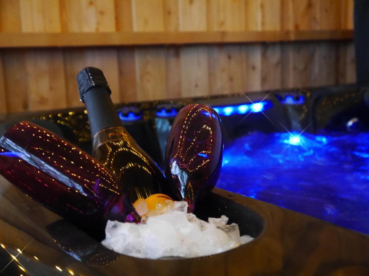 Rest At Last - Highland Apartment With Private Hot Tub Whitebridge  Ngoại thất bức ảnh