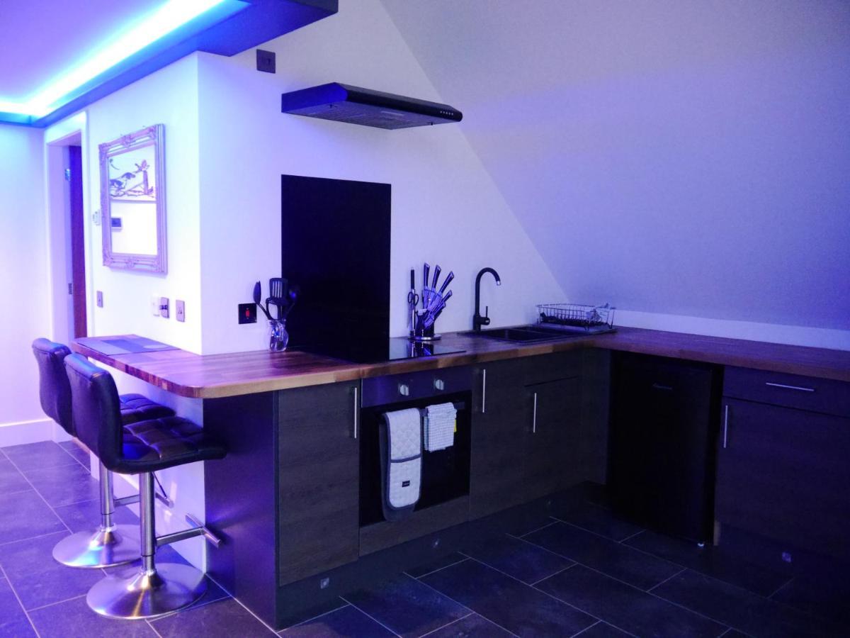 Rest At Last - Highland Apartment With Private Hot Tub Whitebridge  Ngoại thất bức ảnh